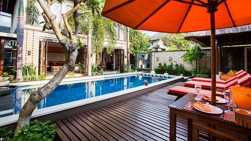 Villa Saffron Swimming pool
