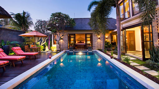 Villa Saffron Swimming pool