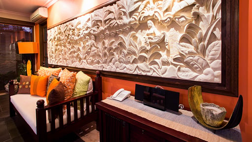 Villa Saffron Living room
