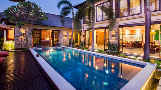 Villa Saffron Swimming pool