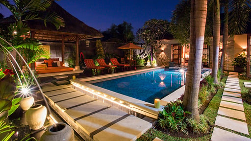 Villa Saffron Swimming pool