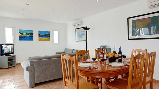 Villa Sagitaro Dining area