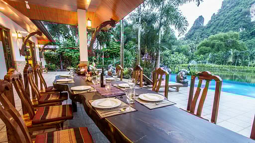 Villa Saifon Twins Dining area 2