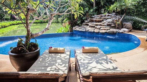 Villa Saifon Twins Swimming pool 1