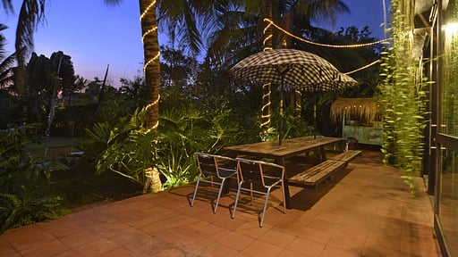 Villa Sajak Dining area