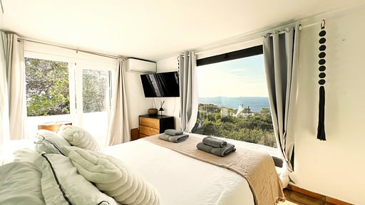 Villa Salada Sunset Bedroom 1