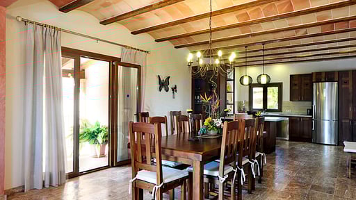 s'Albercoquer Dining area