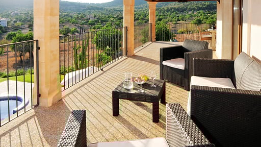 s'Albercoquer Terrace/Veranda