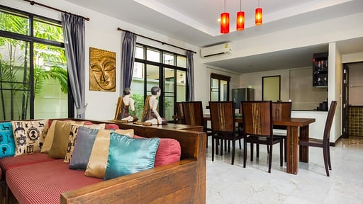 Villa Salika Rawai Dining area