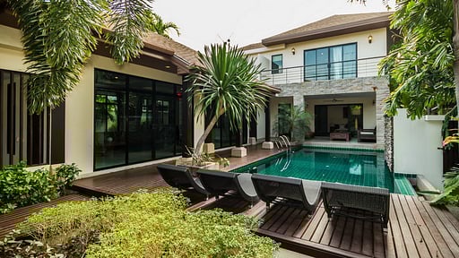 Villa Salika Rawai Swimming pool