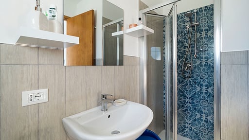 Villa Salinella Bedroom 1