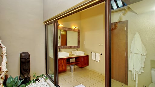 Villa Salines Beachfront Schlafzimmer 2