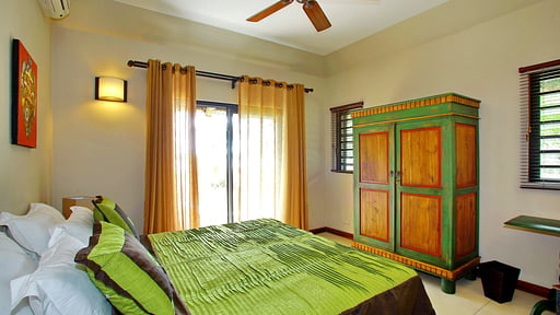 Villa Salines Beachfront Schlafzimmer 2