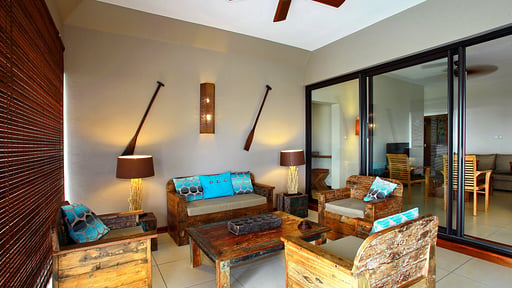 Villa Salines Beachfront Terrasse/Veranda