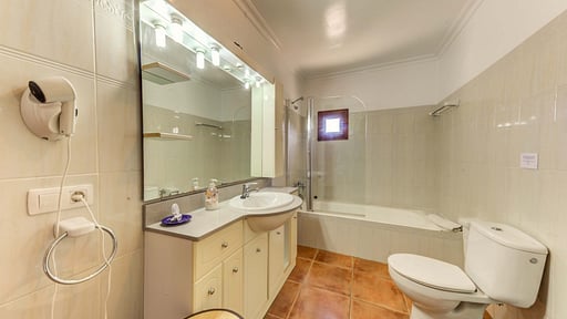 Villa Salve Bedroom 1