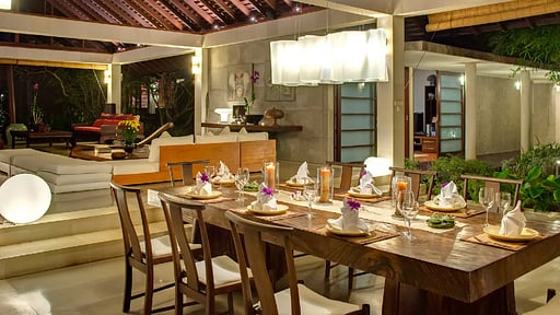 Villa Samadhana Dining area