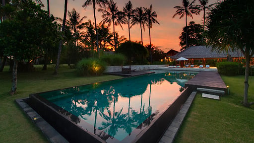 Villa Samadhana Swimming pool