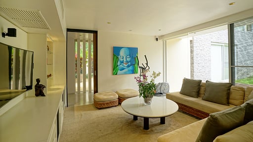 Villa Samakee Media room