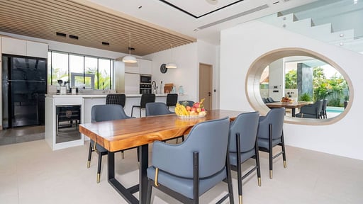 Villa Samata Dining area