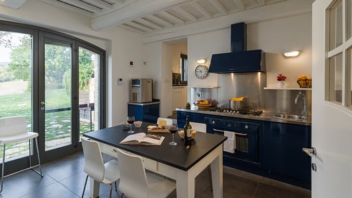 Villa Sambuco Kitchen