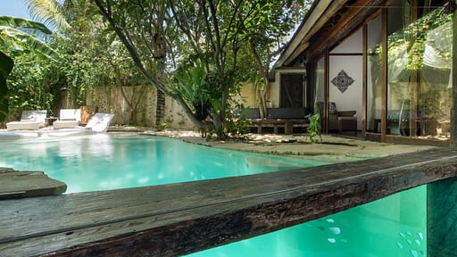 Villa Sampan Бассейн