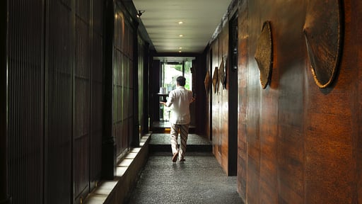 Villa Samuan Siki Villa staff