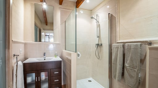 Villa San Jordi Bedroom 1