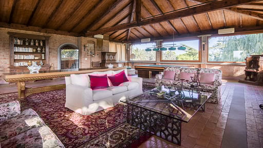 Villa San Lorenzo Living room 2