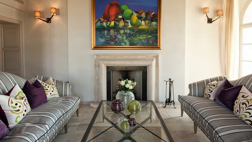 Villa San Luigi Country Estate Living room 2