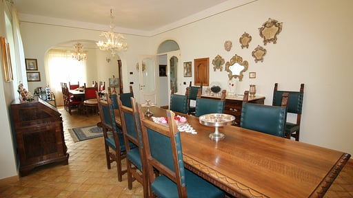 Villa San Pietro Dining area