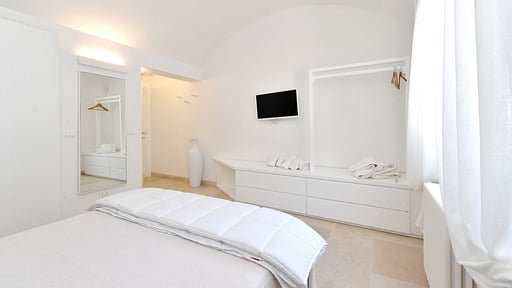 Villa San Vito Schlafzimmer 2