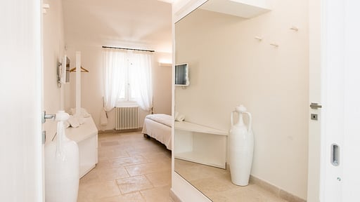 Villa San Vito Schlafzimmer 2