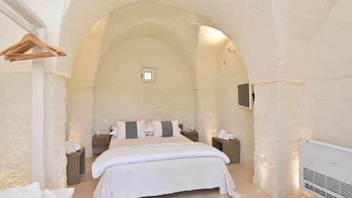 Villa San Vito Schlafzimmer 5