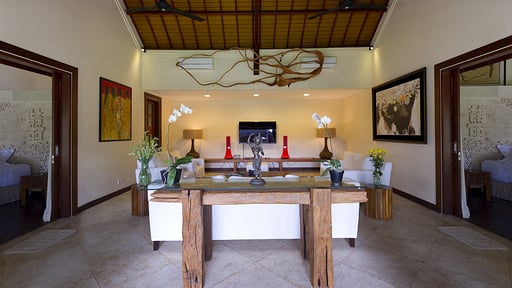 Villa San Bedroom 1