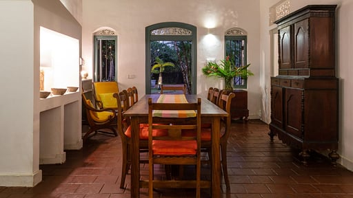 Villa Sanasuma Dining area