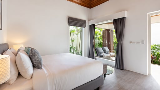 Villa Sand Bedroom 5