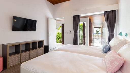 Villa Sand Bedroom 4