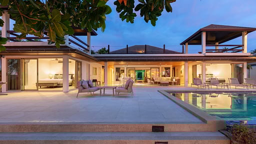 Villa Sand Swimming pool