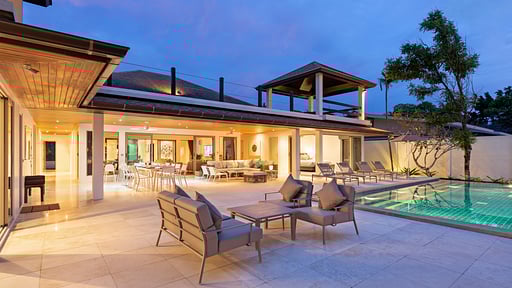 Villa Sand Swimming pool