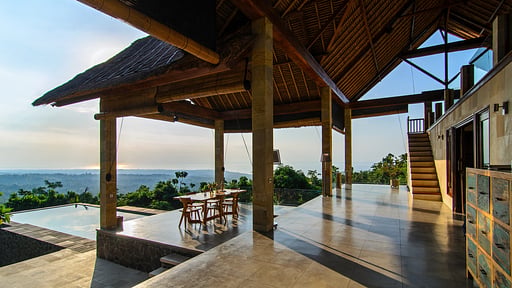 Villa Sanglung Two Private Pool & Sea View Dining area