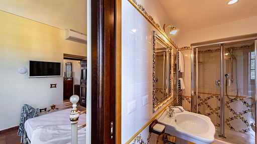 Villa Santa Lucia Bedroom 5