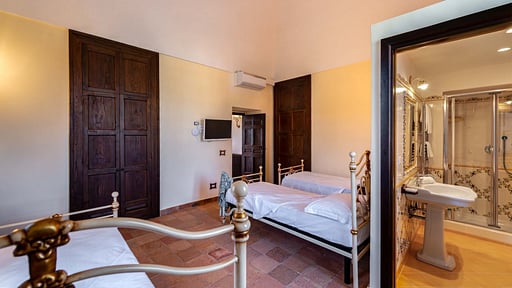 Villa Santa Lucia Bedroom 5