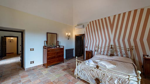 Villa Santa Lucia Bedroom 6