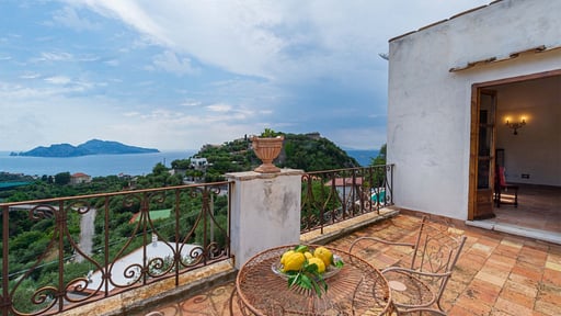 Villa Santa Lucia Terrace/Veranda