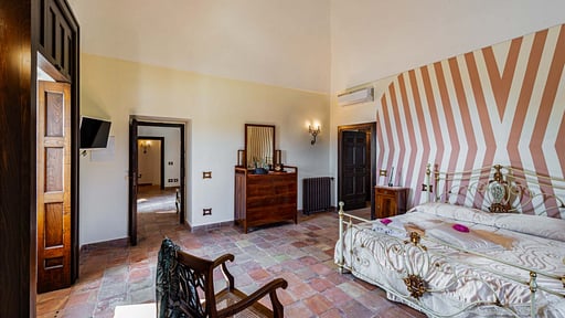 Villa Santa Lucia Bedroom 6