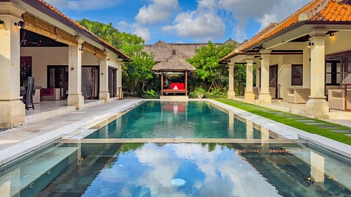 Villa Santi Swimming pool