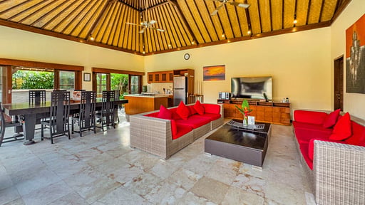 Villa Santi Living room