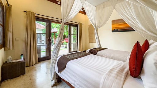 Villa Santi Bedroom 2