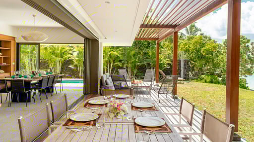Villa Saphir Dining area