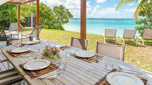 Villa Saphir Dining area